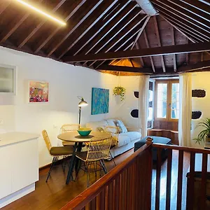 https://casa-fila.in-canary-islands.com